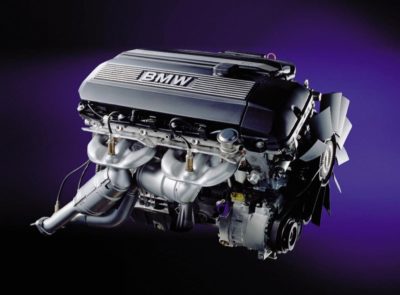 330px-BMW_M54B25_002.jpg